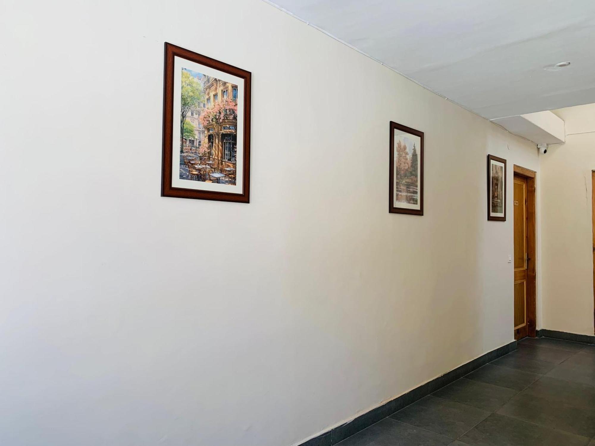 The Bulevar - Whispering Willows Hotel Sissu Kültér fotó